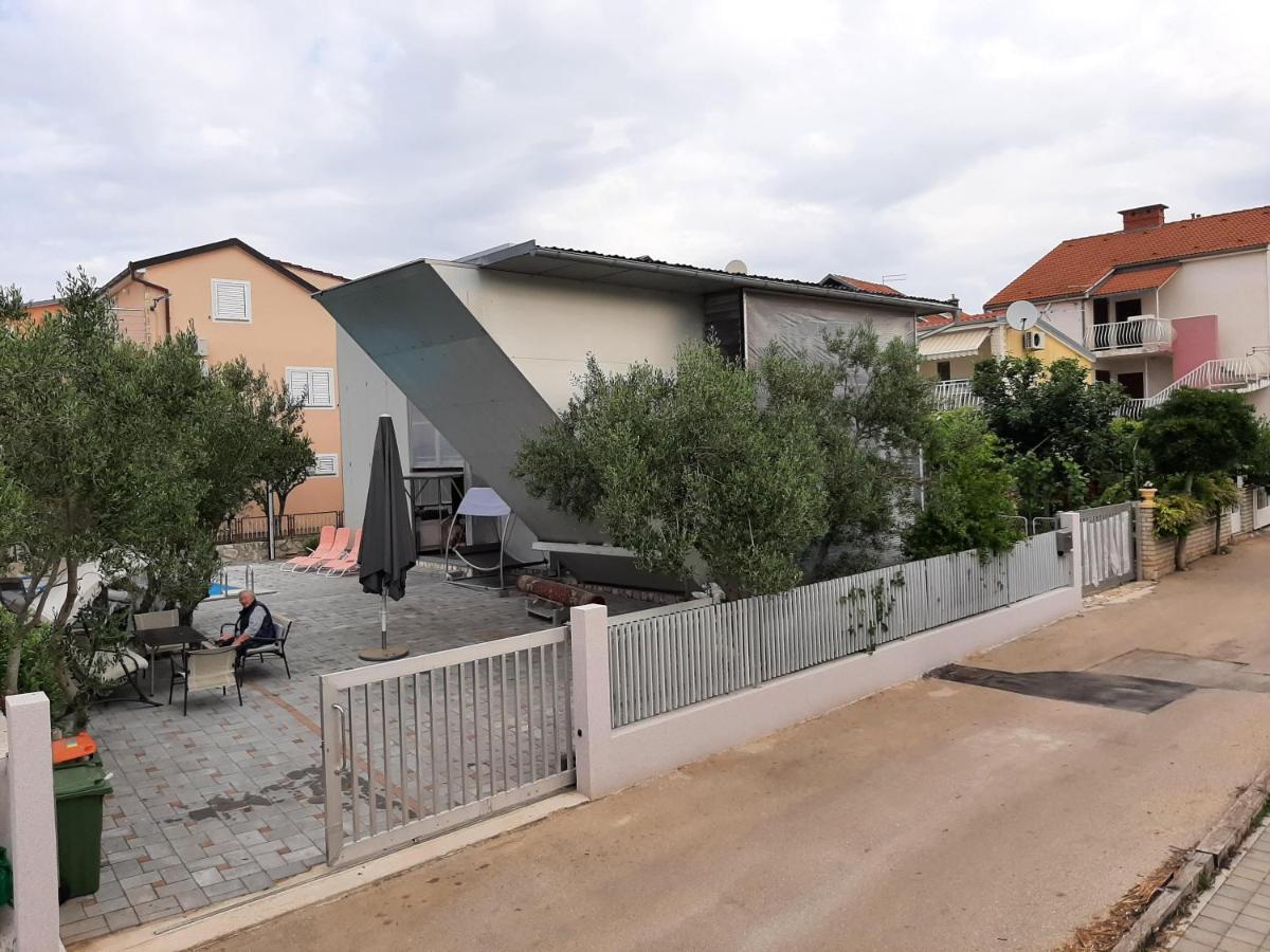 Gaestehaus Mimesis Vodice Buitenkant foto